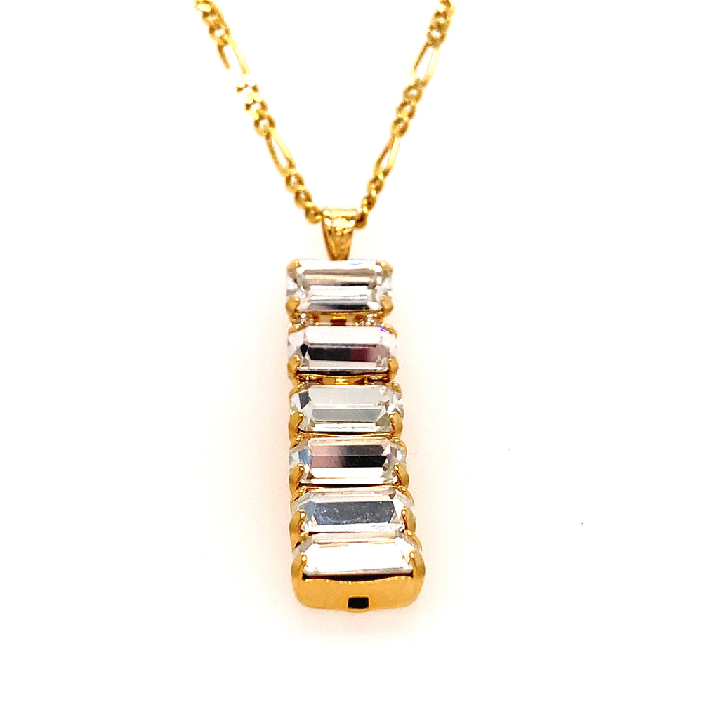 Cleo Pendant Necklace 